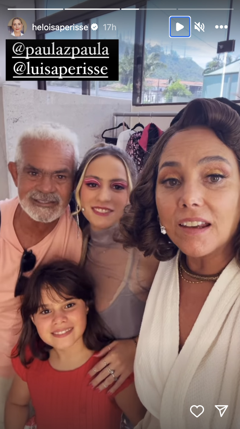 Luisa Périssé faz rara aparição com a mãe, Heloisa Périssé, e o pai, Lug de Paula