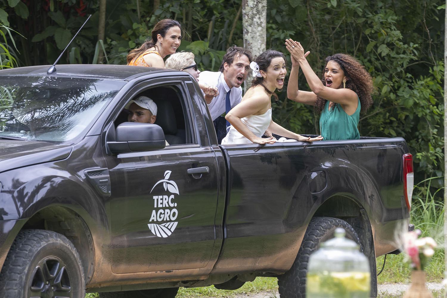 Casamento de Marino (Leandro Lima) e Lucinda (Débora Falabella) na novela Terra e Paixão