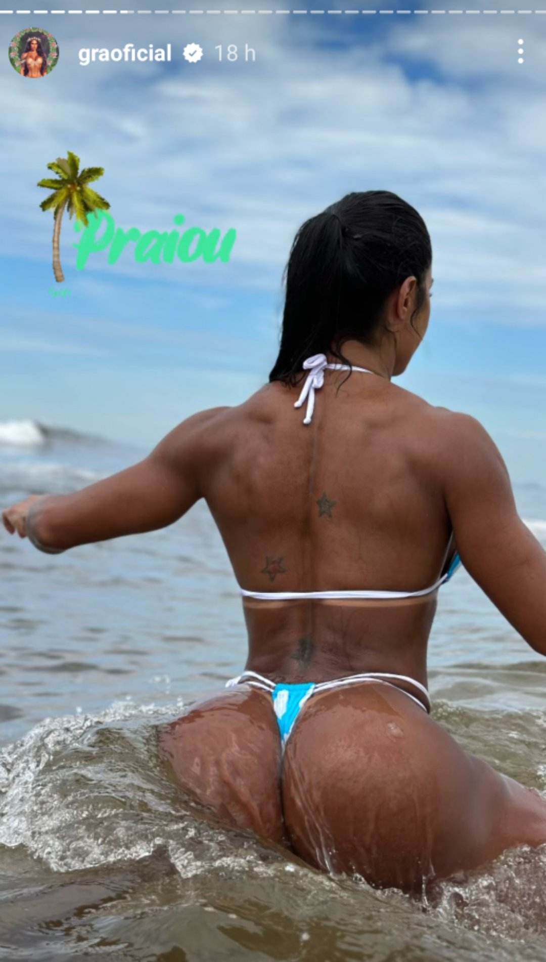 Gracyanne Barbosa de biquíni