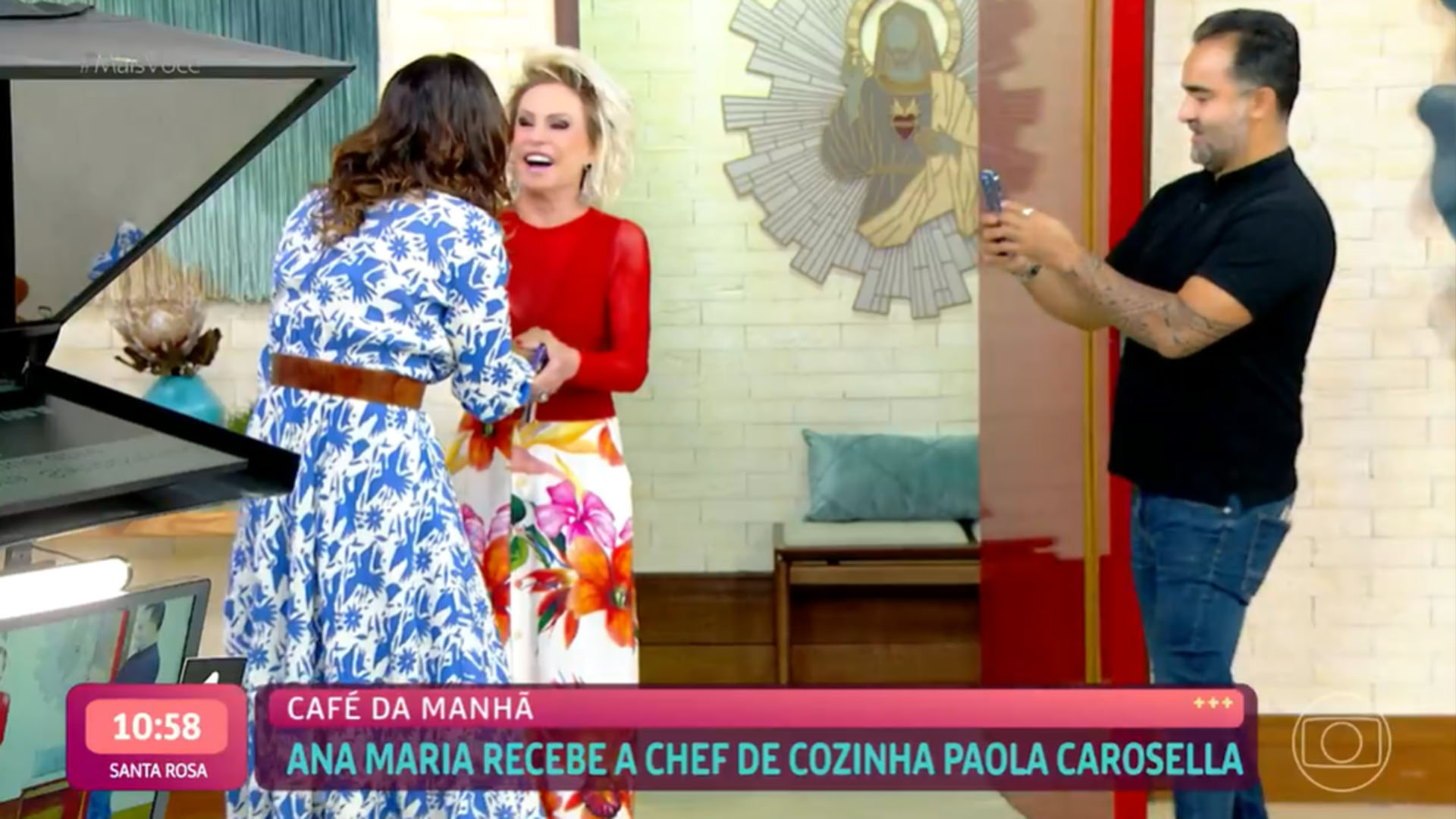 Ana Maria Braga com Paola Carosella e Fábio Arruda no programa 'Mais Você'