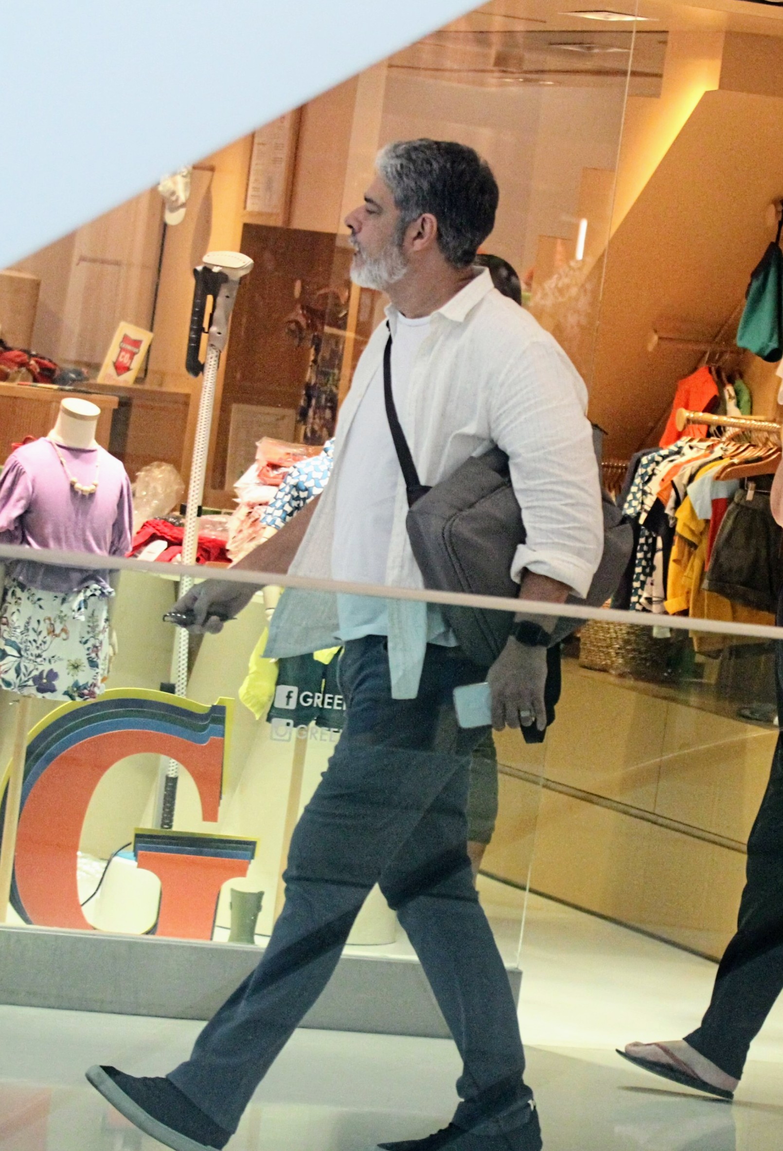 William Bonner em um shopping no Rio de Janeiro