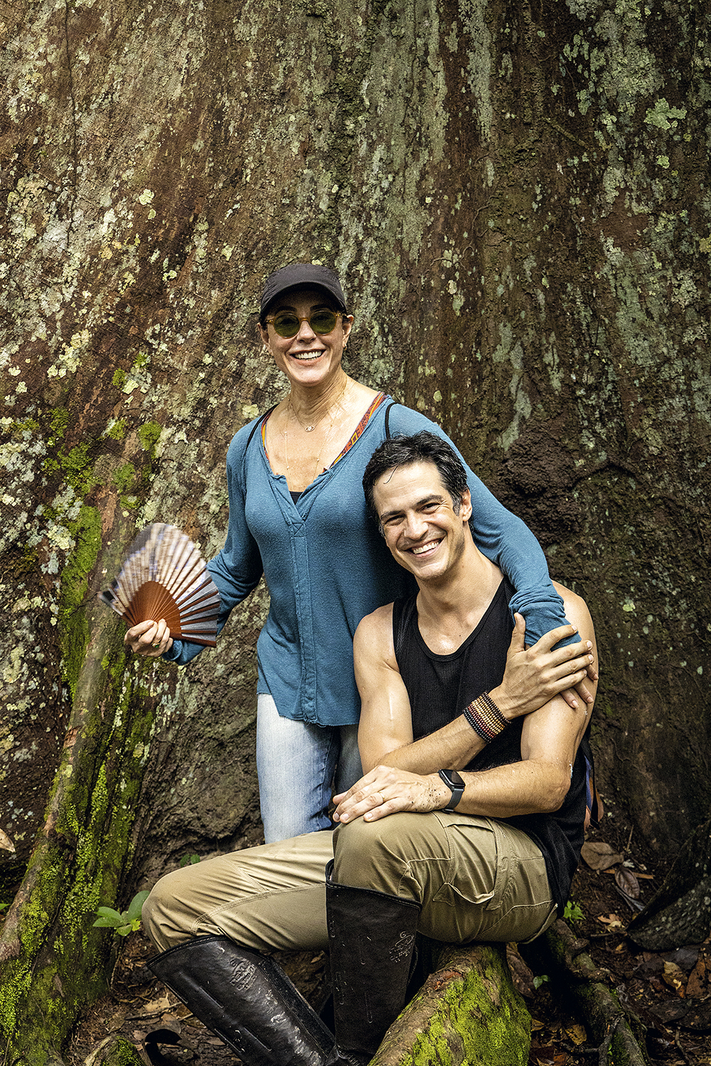 Solano e Torloni: pausa durante trilha de 4 km em meio à floresta