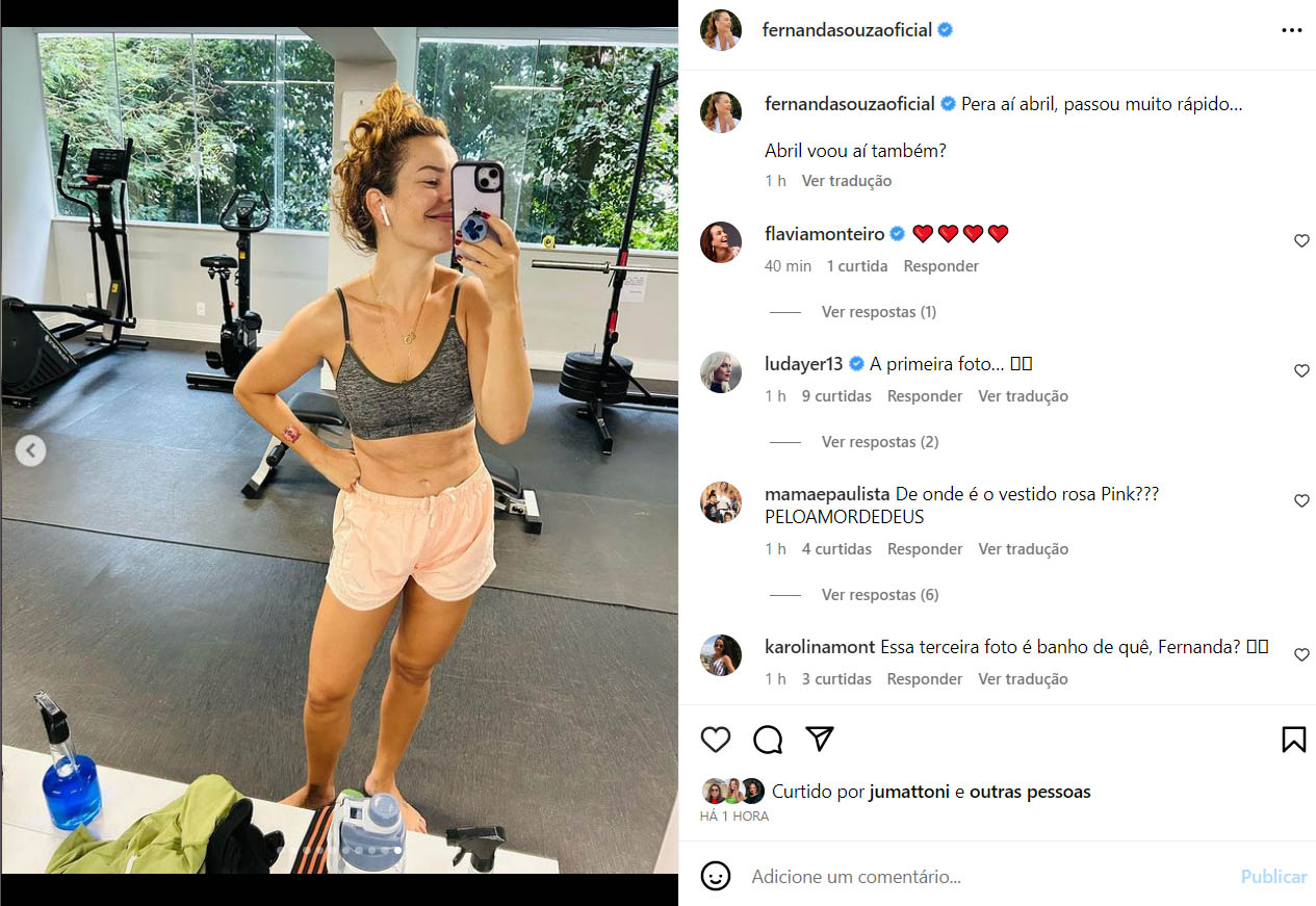 Fernanda Souza mostra selfie na academia