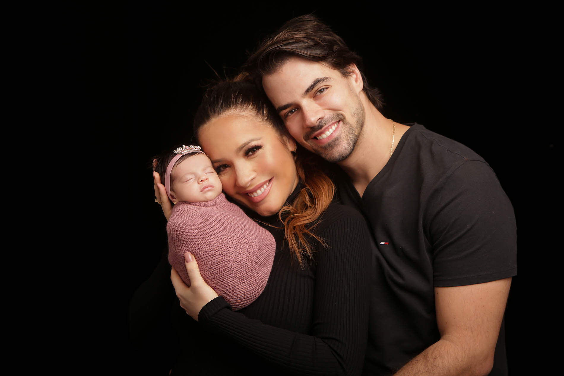 Renata Dominguez apresenta a filha, Giulia, em ensaio fotográfico 