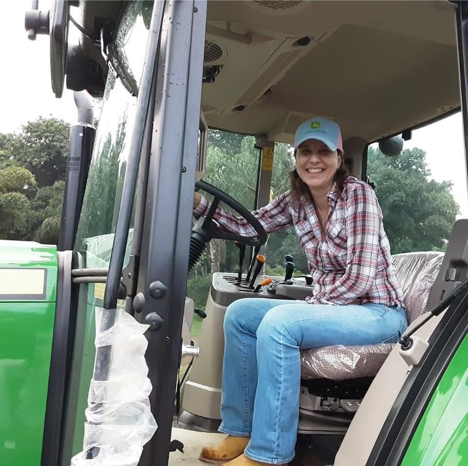 A produtora rural se define com uma mulher realizada em seu trabalho