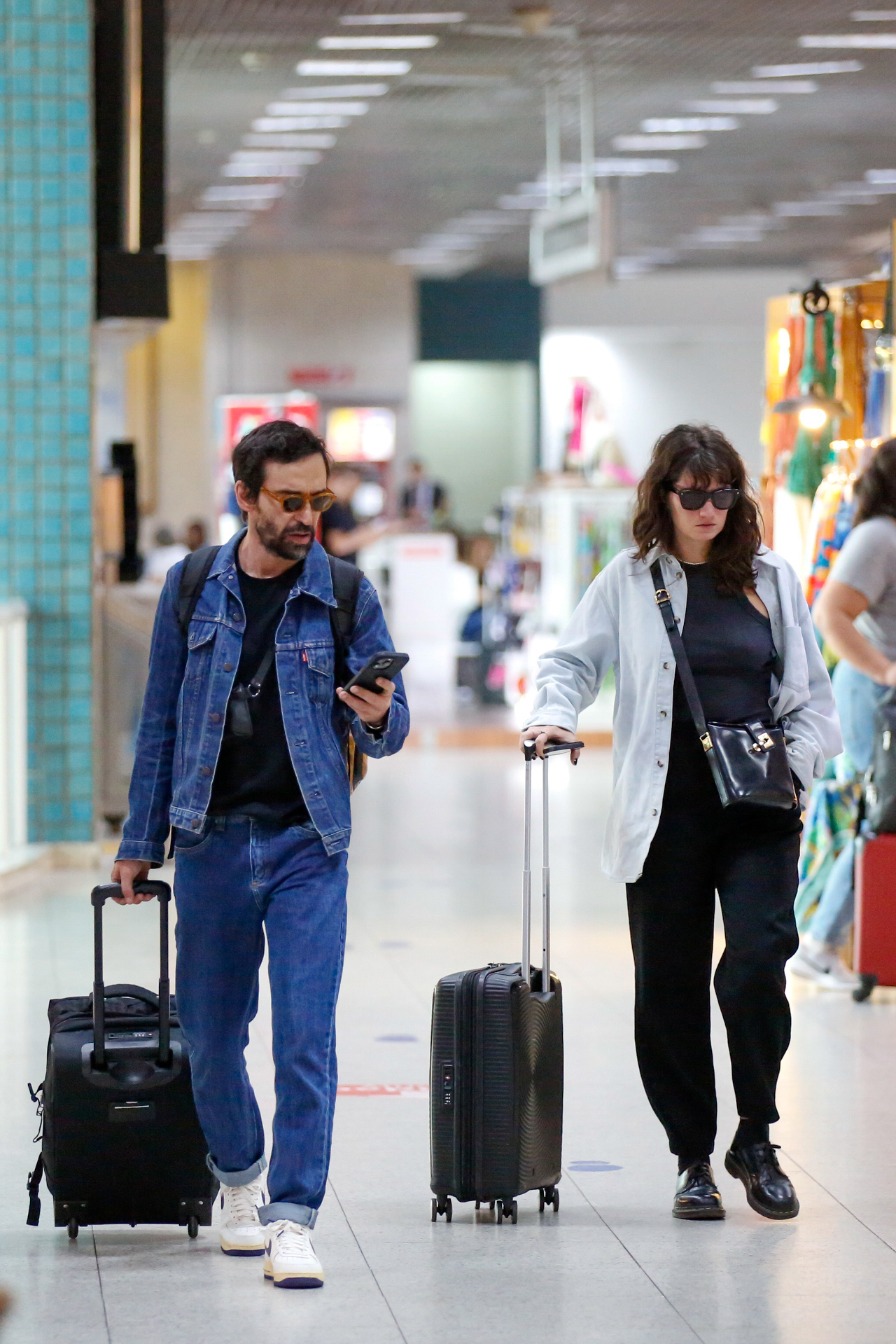 Julio Andrade e a esposa, Elen Clarice