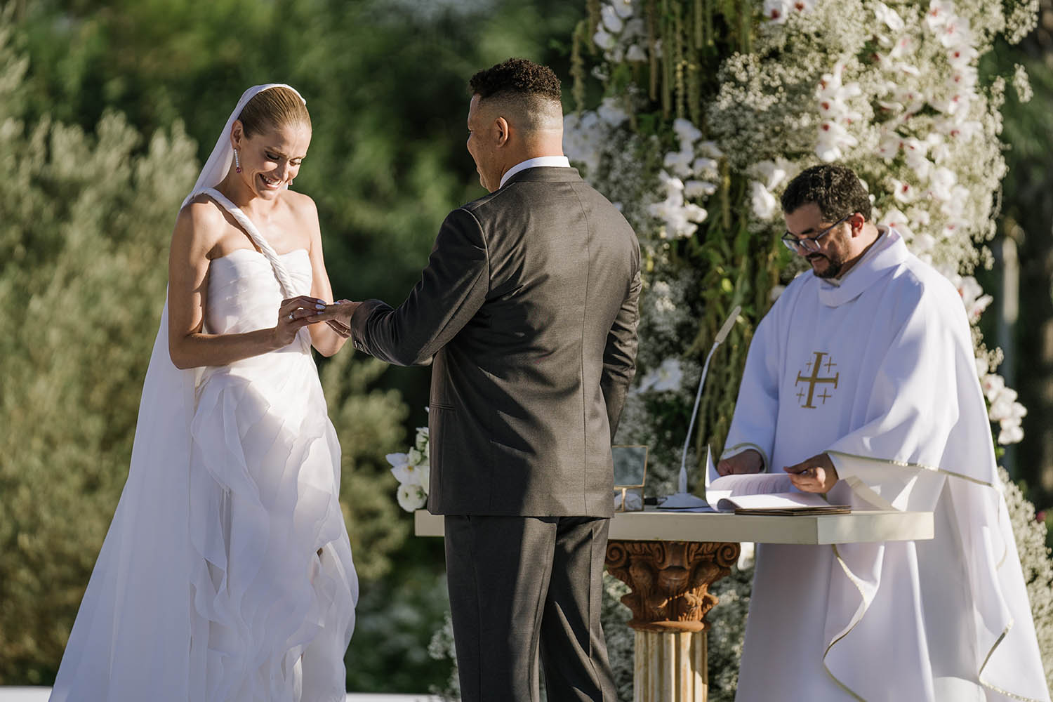 Casamento de Ronaldo Nazário e Celina Locks em Ibiza, na Espanha