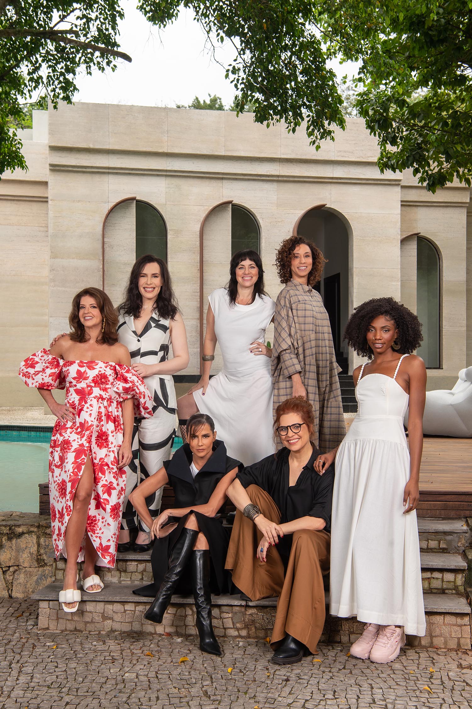 Isabel Teixeira, Karine Teles, Thalita Carauta, Deborah Secco, Mariana Santos, Késia e Maria Clara Spinelli