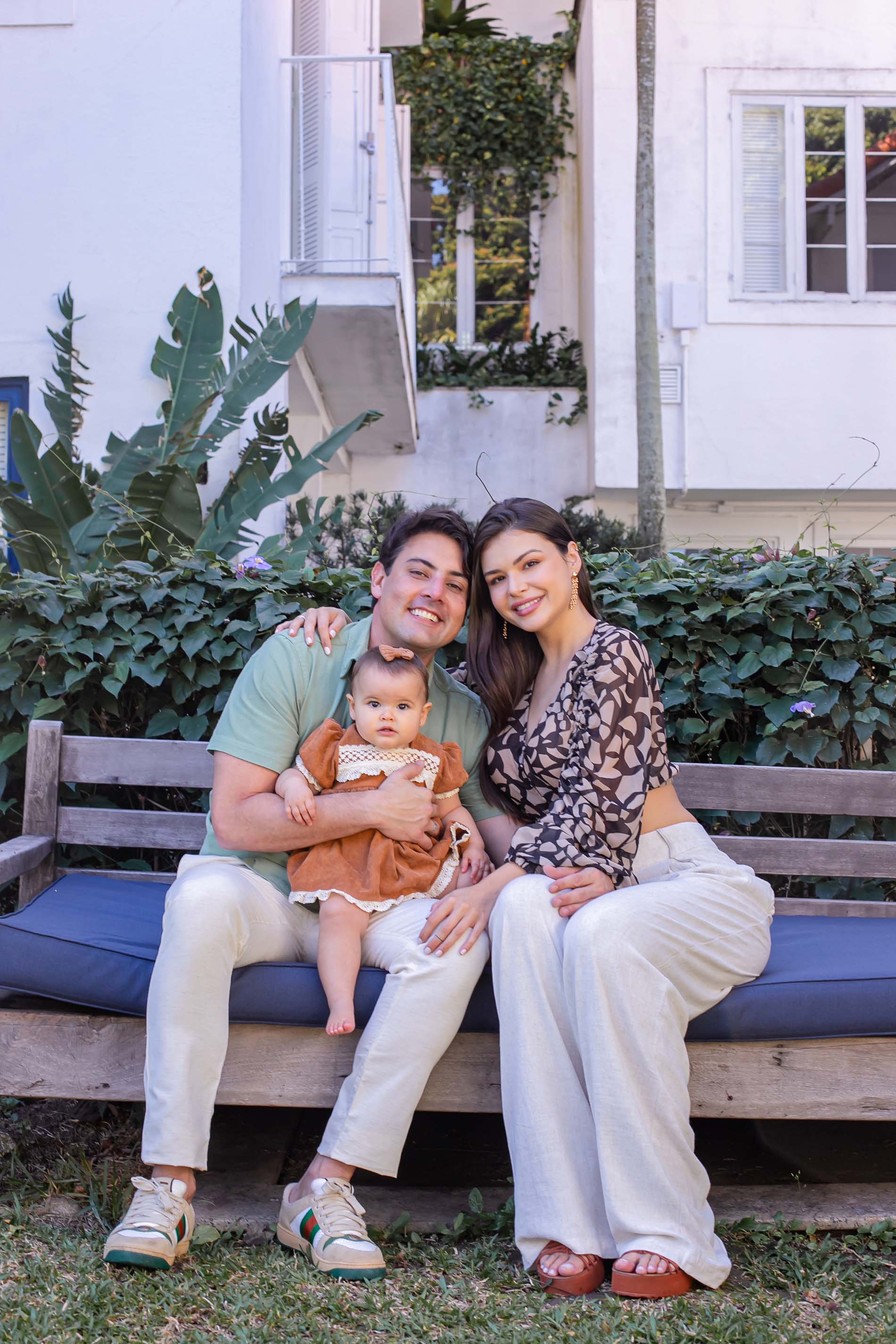 Sthéfany Vidal, Aurora e Bruno De Luca em ensaio na Revista CARAS