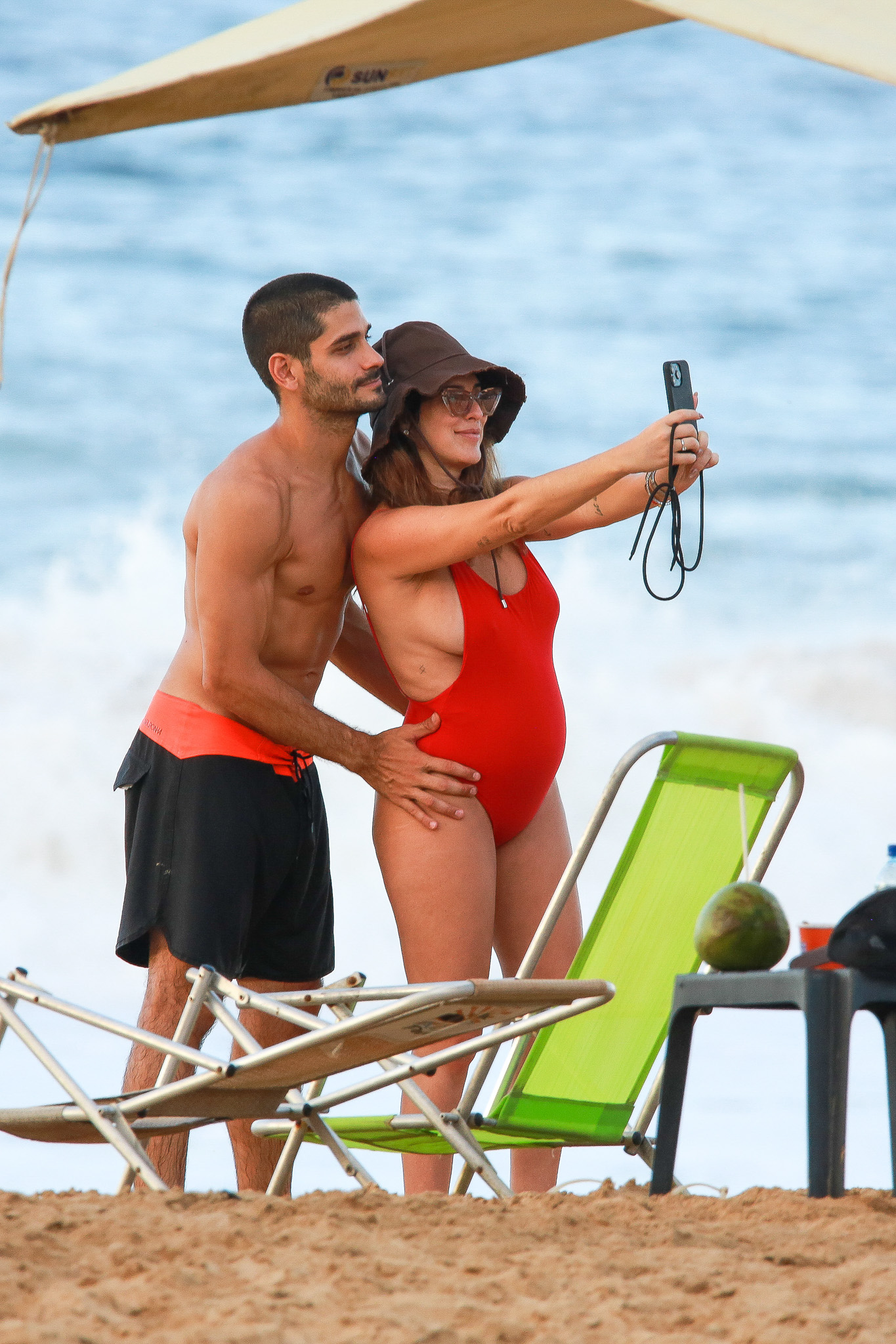 Fernanda Paes Leme na praia