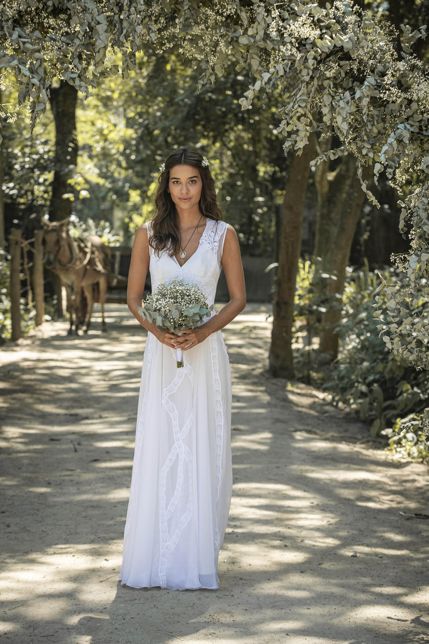 Casamento de Mariana e José Inocêncio na novela Renascer