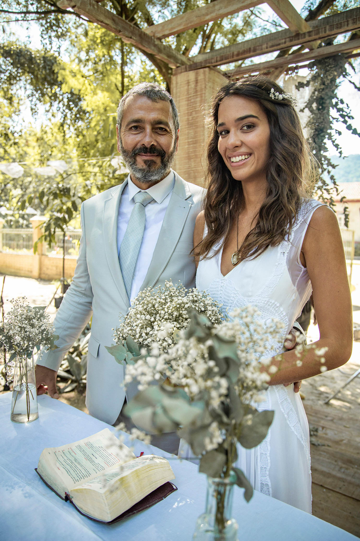 Casamento de Mariana e José Inocêncio na novela Renascer