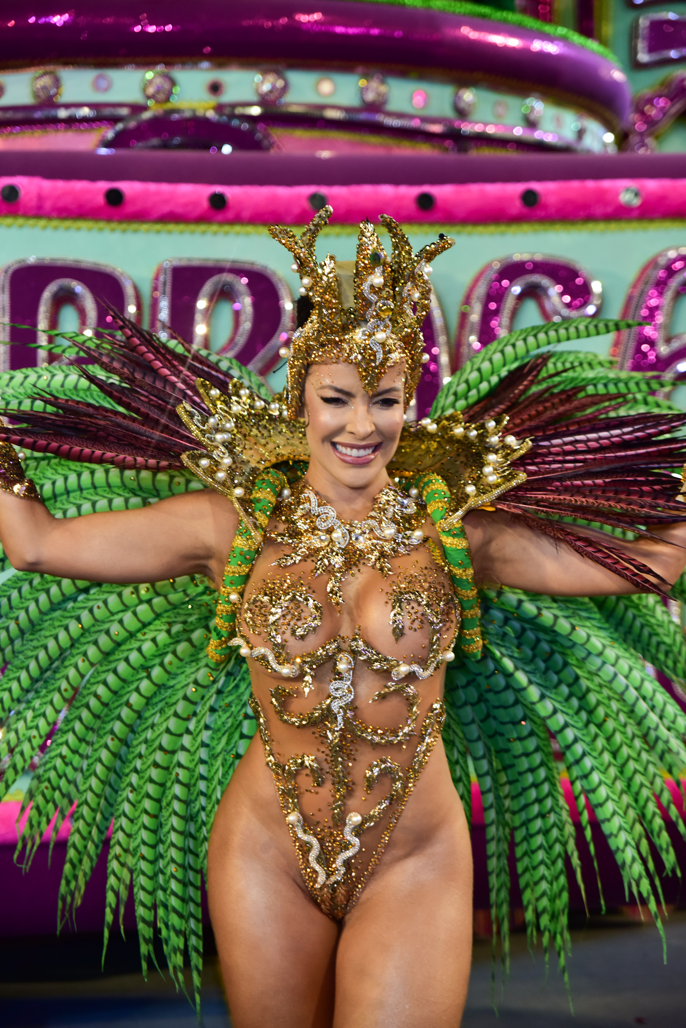 Jaquelline Grohalski pro desfile da Barroca Zona Sul no Sambodromo do Anhembi em São Paulo. Fotos Leo Franco/ Agnews