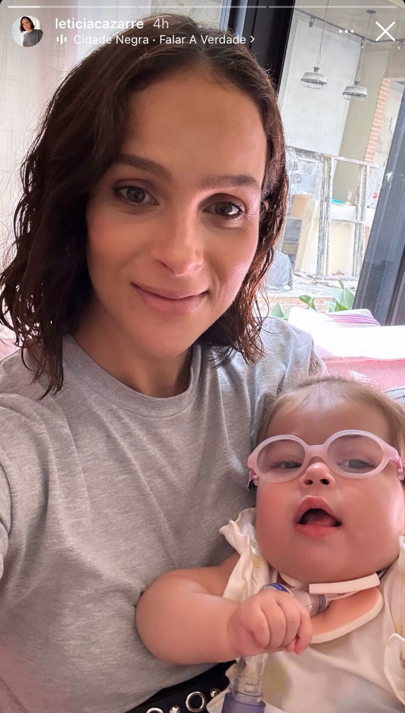 Leticia Cazarré e a filha, Maria Guilhermina. Foto: Reprodução / Instagram