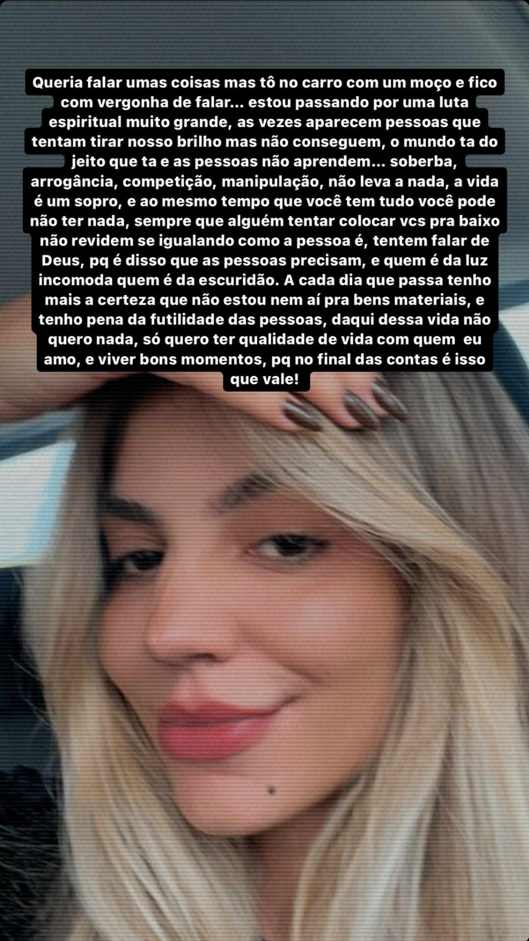 Ex-BBB Hariany Almeida revela estar enfrentando 'luta espiritual'