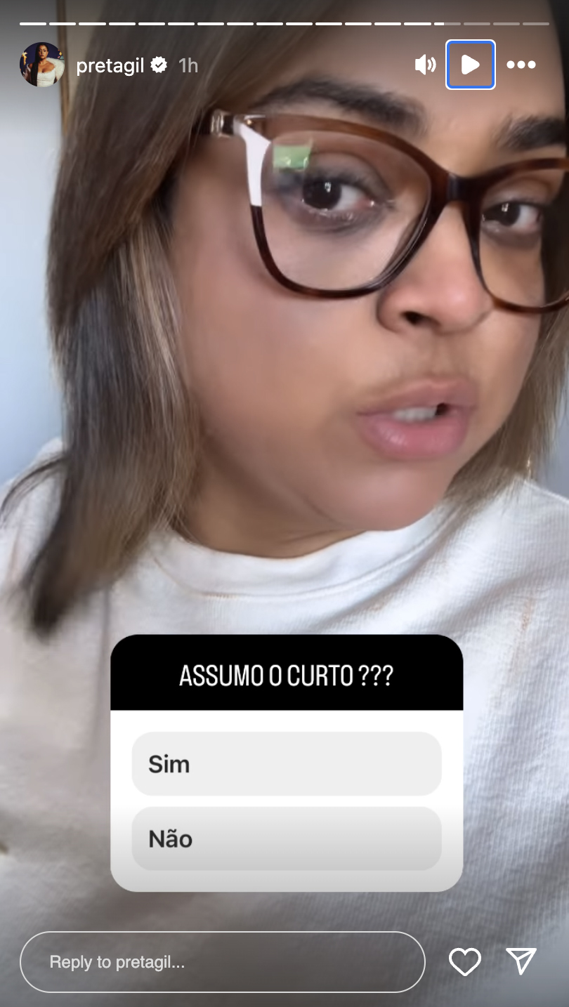 Preta Gil mostra seu cabelo natural