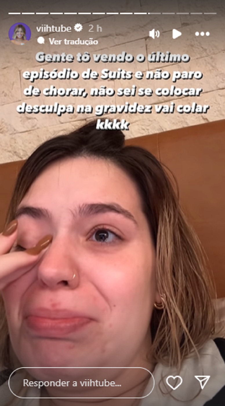 Viih Tube chorando