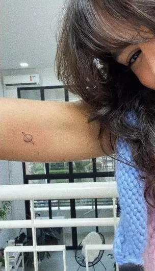 Taróloga revela significado das tatuagens místicas de famosas como Bruna Marquezine e Bruna Biancardi