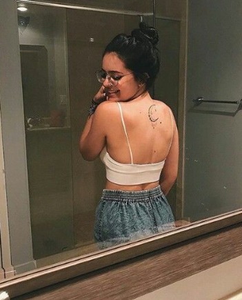 Taróloga revela significado das tatuagens místicas de famosas como Bruna Marquezine e Bruna Biancardi