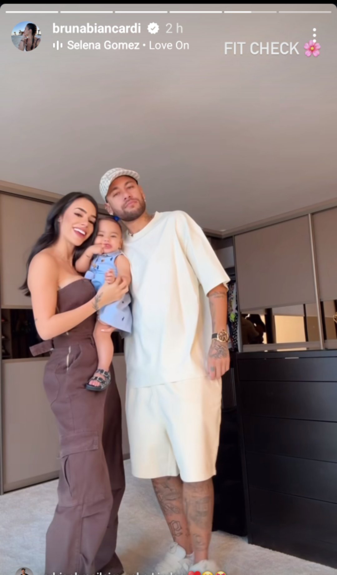 Filha de Neymar Jr. e Bruna Biancardi encanta com look