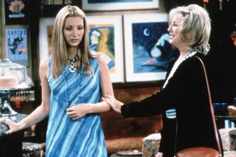 Teri Garr e Lisa Kudrow em Friends - Foto: Reprodução / Warner Bros