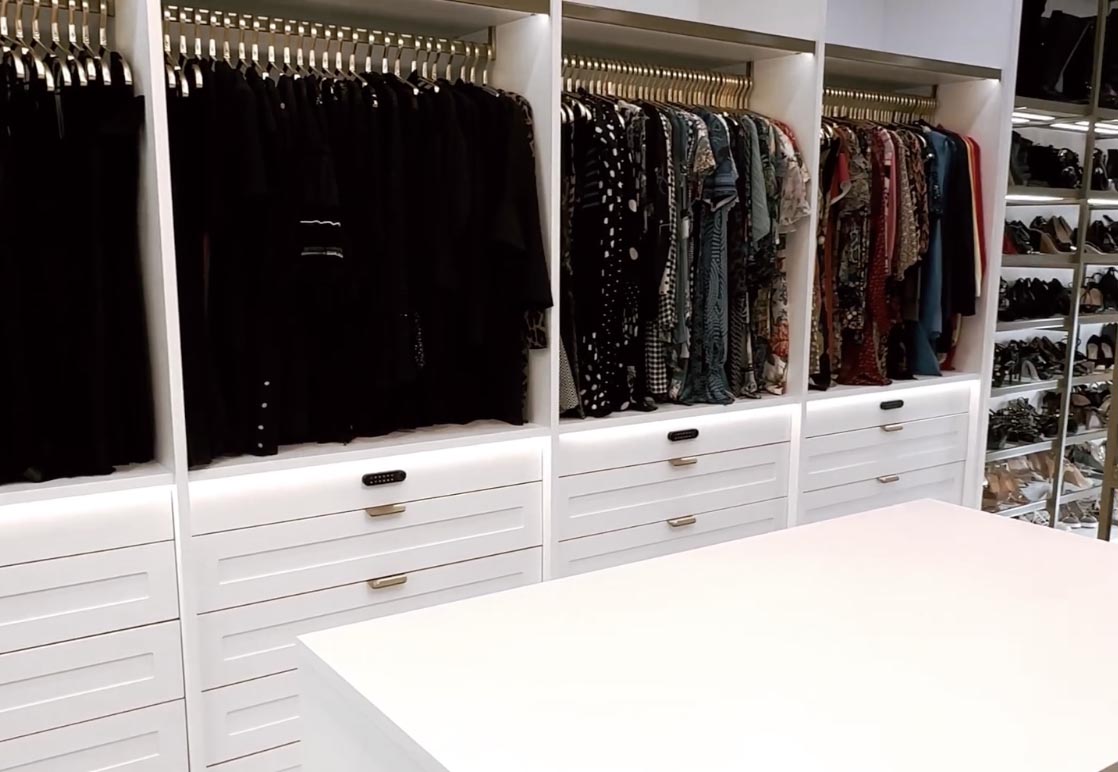 Closet de Zilu Camargo - Foto: Reprodução / Instagram @homeorganizationbyluciana