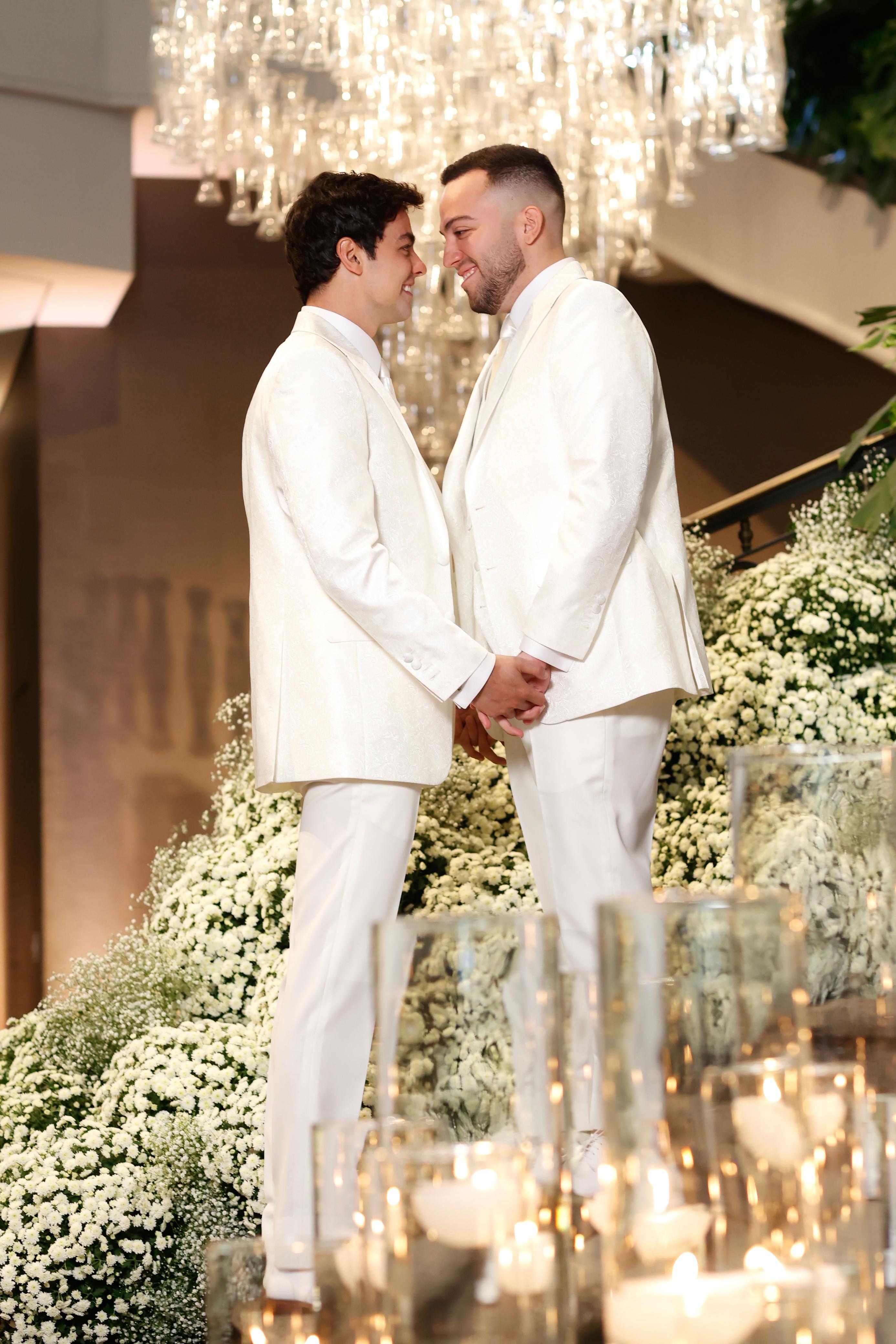 Lucas Rangel e Lucas Bley mostram seus looks para o casamento - Foto: Anna Quast e Ricky Arruda