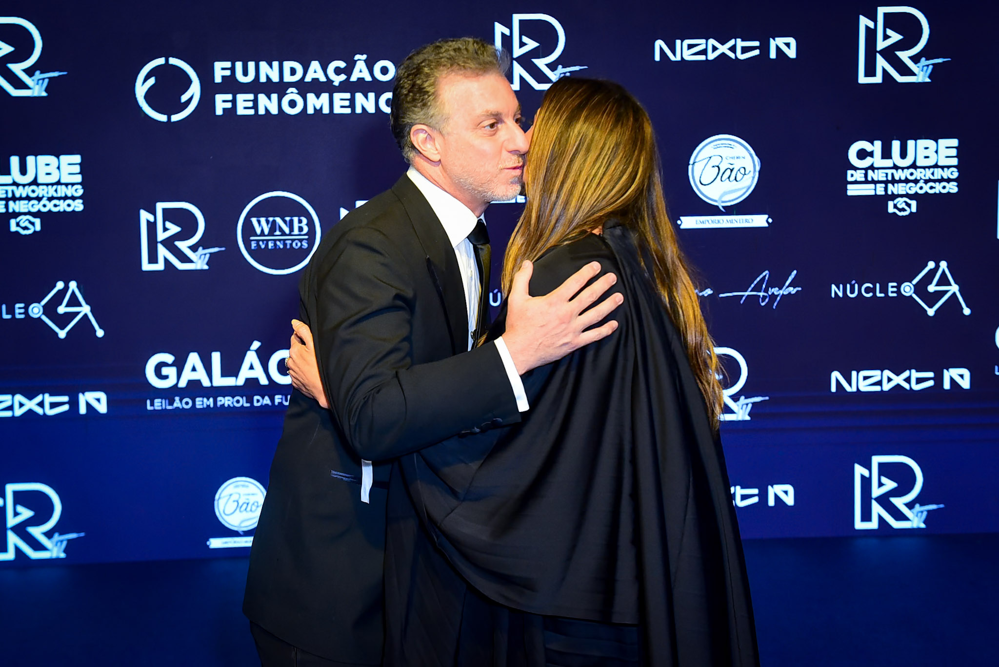 Luciano Huck e Patricia Abravanel - Foto: Andy Santana / Brazil News