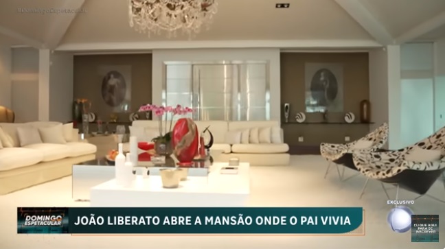 Mansão onde Gugu Liberato vivia antes de sua morte há cinco anos - Foto: Reprodução / Record