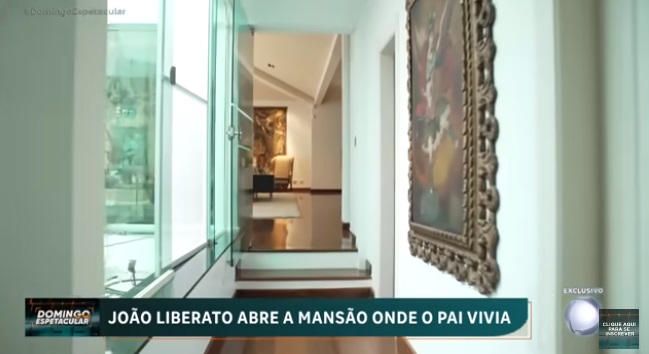 Mansão onde Gugu Liberato vivia antes de sua morte há cinco anos - Foto: Reprodução / Record