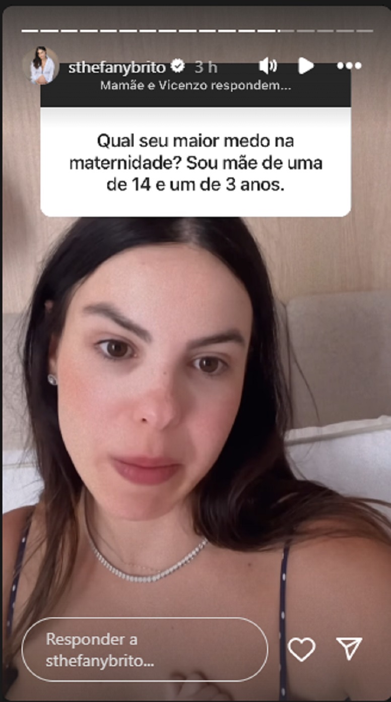 Sthefany Brito Stories