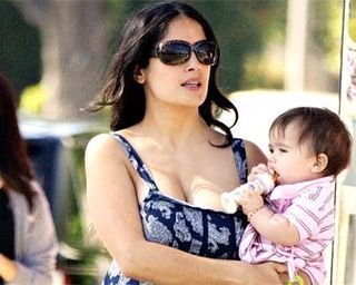 SALMA HAYEK E VALENTINA