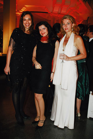 Cristina Fragoso Pires, Denise Flores e Carolina Larriera