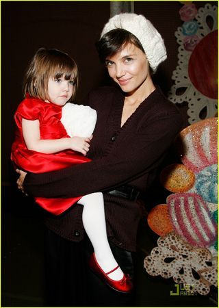 Suri e Katie Holmes