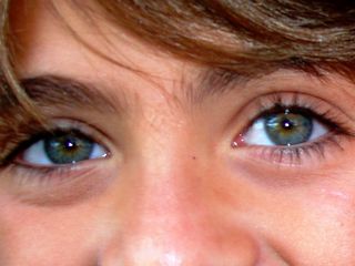 Os olhos de Luma, fotografados por Elaine Mickely