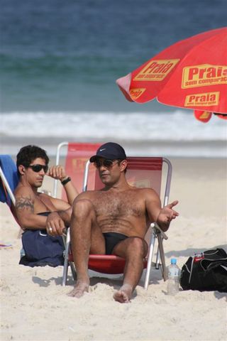 Marcos Pasquim na Praia do Pepê