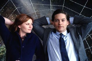 Kirsten Dunst e Tobey Maguire, em O Homem Aranha