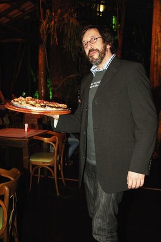 <B>PIZZA E ROCK </B>