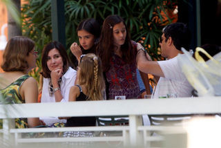 Fátima Bernardes e Willian Bonner, Laura, Vinicius e Beatriz