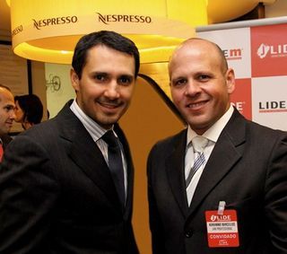 <B>CAFÉ EMPRESARIAL </b>