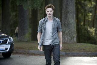 Edward (Robert Pattinson)