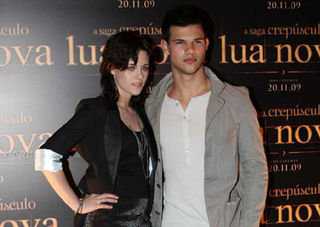 Kristen Stewart e Taylor Lautner - Flash