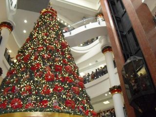 Shopping West Plaza traz decoração oficial de Natal inspirada no ballet 'Quebra-Nozes', de Peter Ilich Tchaikowsky, e na fábula 'O Quebra-Nozes e o Rei dos Ratos', de E.T.A. Hoffman