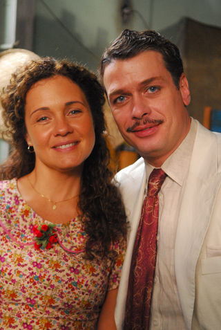 Dalva (Adriana Esteves) e Herivelto (Fábio Assunção)