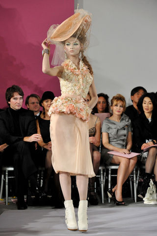 Christian Dior no Paris Fashion Week Haute Couture primavera/verão 2010