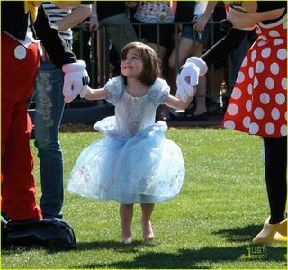 Suri Cruise, filha de Tom Cruise e Katie Holmes