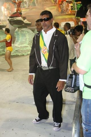 Desfile da escola Tom Maior