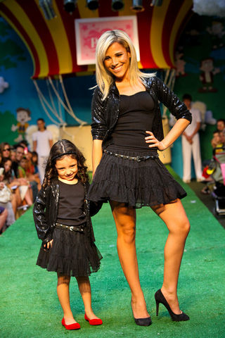 Wanessa e modelo mirim