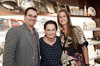 Renato Bernardo, Olga Krell e Camila Marzochi