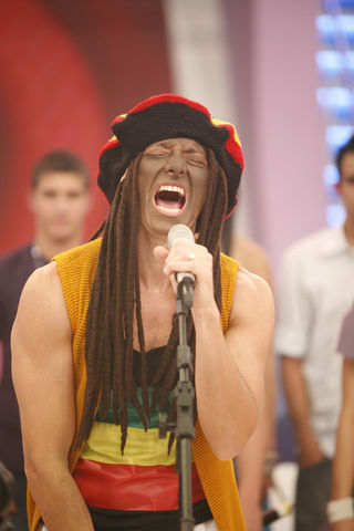 Rodrigo Faro de Bob Marley